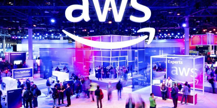 why-did-amazon’s-aws-outage-disrupt-snapchat,-ring-and-many-other-services?