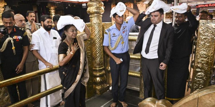 kerala-dysp’s-whatsapp-post-on-president’s-sabarimala-visit-sparks-controversy