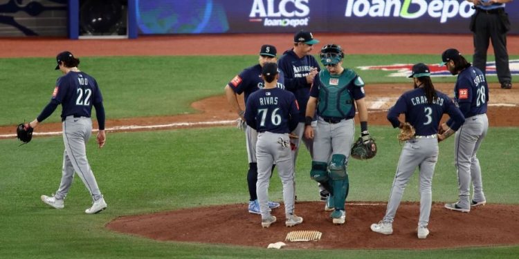 why-the-mariners-are-built-to-last-after-a-crushing-alcs-loss-–-chat-sports