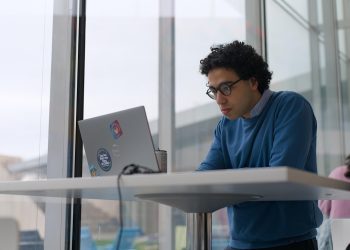 the-aws-outage-affects-canvas-and-other-apps-–-the-observer