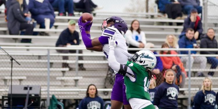football-topples-mercyhurst,-22-15-–-stonehill-athletics