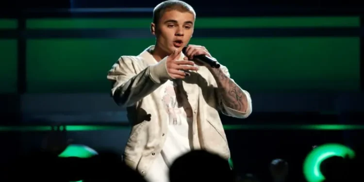 justin-bieber-opens-up-on-hate-comments-after-twitch-streams-–-life-&-style-–-aaj-english-tv