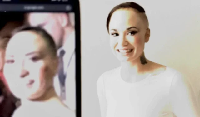demi-lovato-recreates-viral-‘poot’-meme-for-halloween-|-the-express-tribune