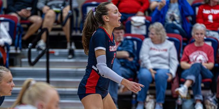 #udvb-takes-down-loyola-chicago-in-three-–-university-of-dayton-athletics
