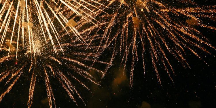 young-people-urged-to-speak-up-on-illegal-fireworks-in-the-north-east-–-rayo