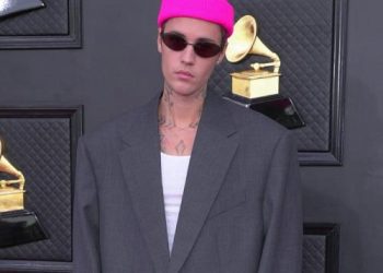 justin-bieber-finds-the-idea-of-touring-‘super-daunting’-–-music-news