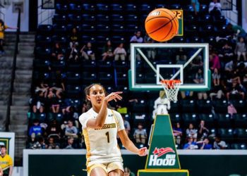 southeastern-routs-centenary,-105-49,-to-open-2025-26