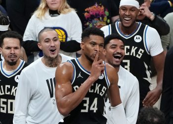 a-9-game-night-in-the-nba,-featuring-giannis-antetokounmpo’s-game-winner