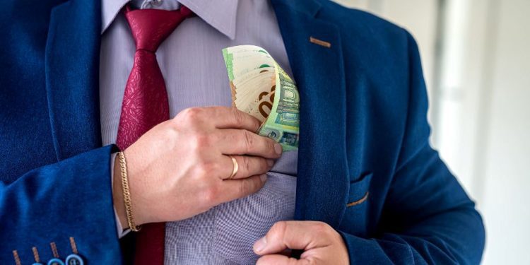 bragging,-virtue-signalling-and-leads:-the-messy-world-of-adviser-linkedin-–-citywire