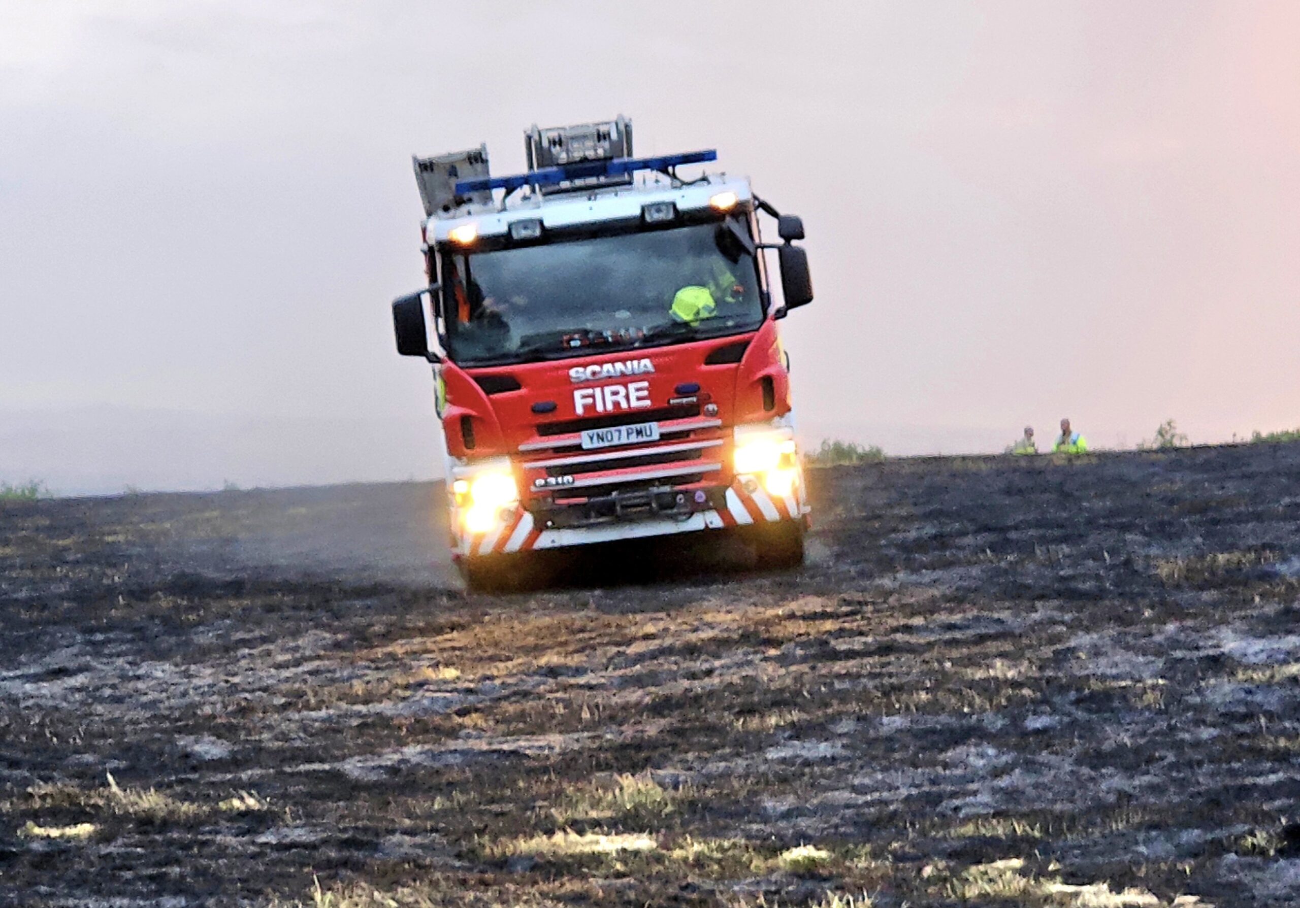 overnight-incidents-6/7-november-2025-–-south-yorkshire-fire-and-rescue