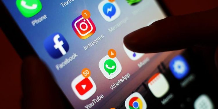 denmark-to-ban-social-media-for-children-under-15-–-dw