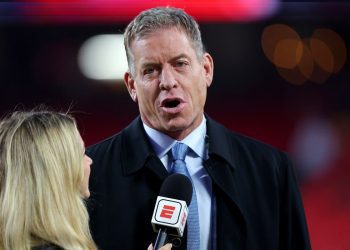 latest-twist-in-youtube-tv-disney-dispute-takes-heat-off-espn-–-newsweek