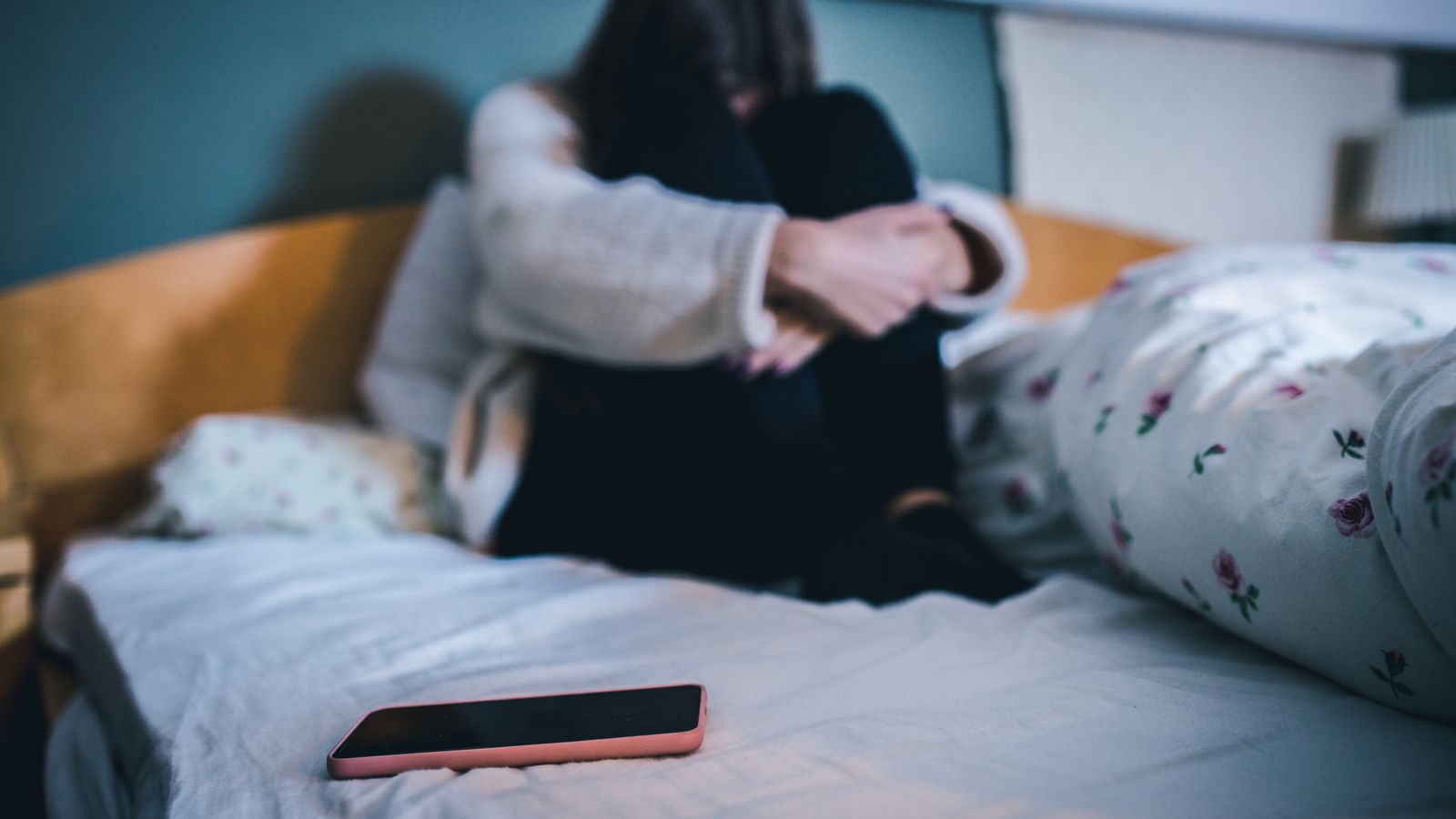 online-grooming-crimes-have-doubled-since-2018,-with-victims-as-young-as-four,-charity-warns