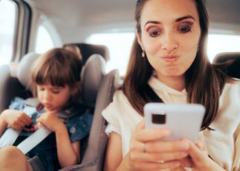 inside-the-scandals-of-the-school-whatsapp-group-–-and-what-you-really-can’t-say