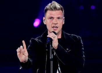 nick-carter-to-sue-sexual-assault-accuser’s-mom-over-secret-twitter-|-us-weekly