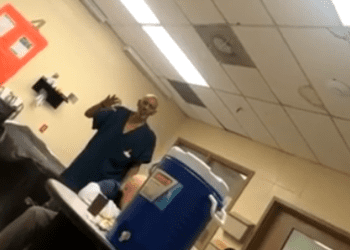 facebook-live-video-gives-glimpse-of-medical-pod-at-201-poplar-–-fox-13-memphis