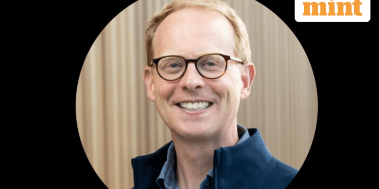 google-vp-explains-viral-ai-trend:-here’s-how-to-convert-your-linkedin-into-an-infographic-…