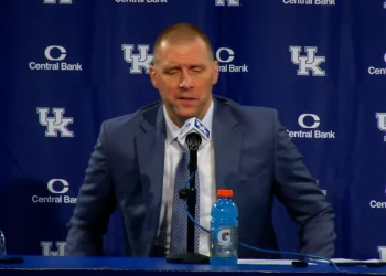 mbb:-coach-pope-–-loyola-postgame-on-vimeo