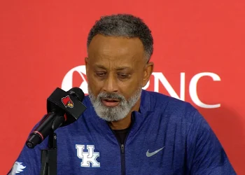 wbb:-coach-brooks,-strack,-and-morgan-–-louisville-postgame-on-vimeo