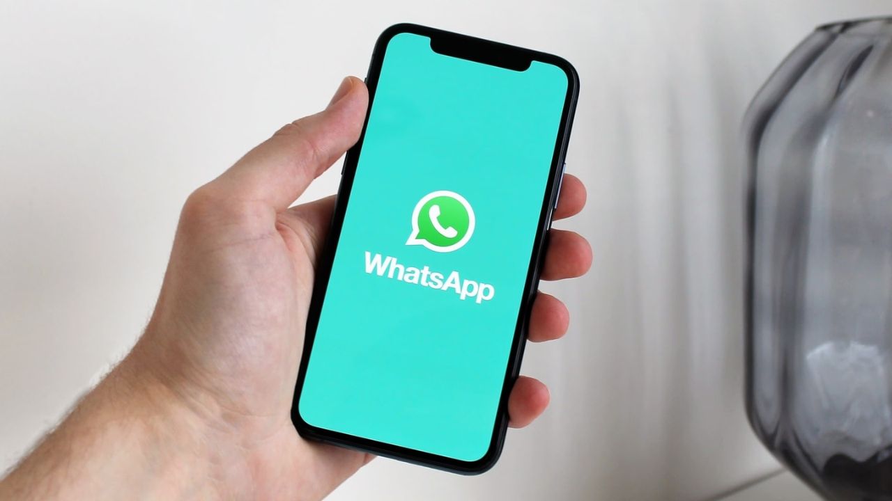 here’s-how-to-prevent-people-from-adding-you-to-unnecessary-whatsapp-groups