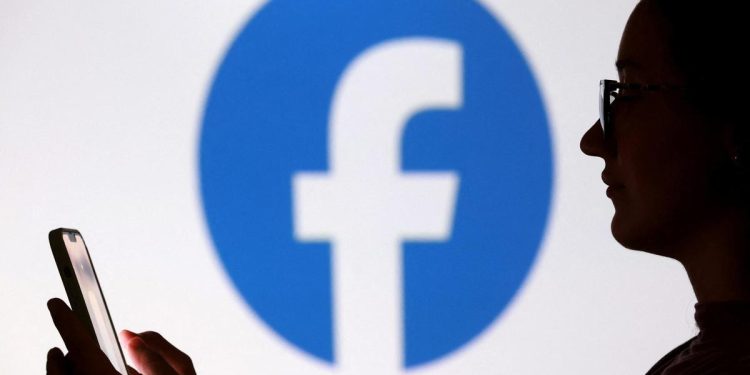 us.-senators-call-for-probe-of-scam-ads-on-facebook-and-instagram-–-the-hindu