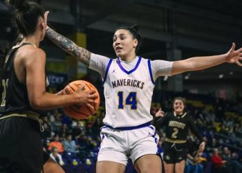 bursch-signs-professional-contract-with-flomax-liffey-celtics-–-minnesota-state-university