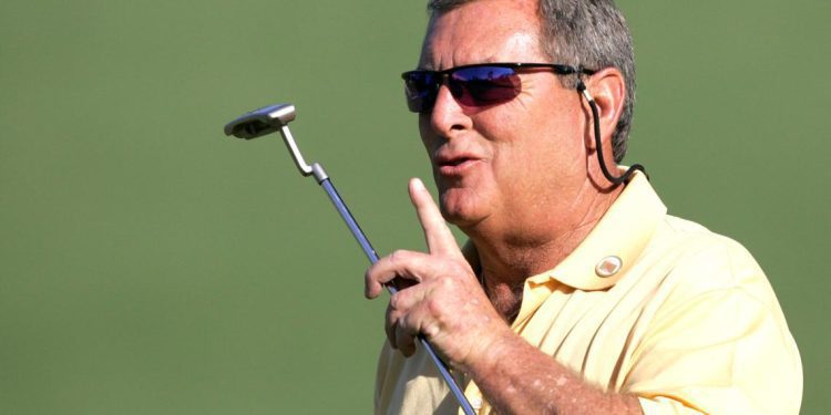 fuzzy-zoeller,-two-time-major-champion-haunted-by-racist-joke-about-tiger-woods,-dies-at-74