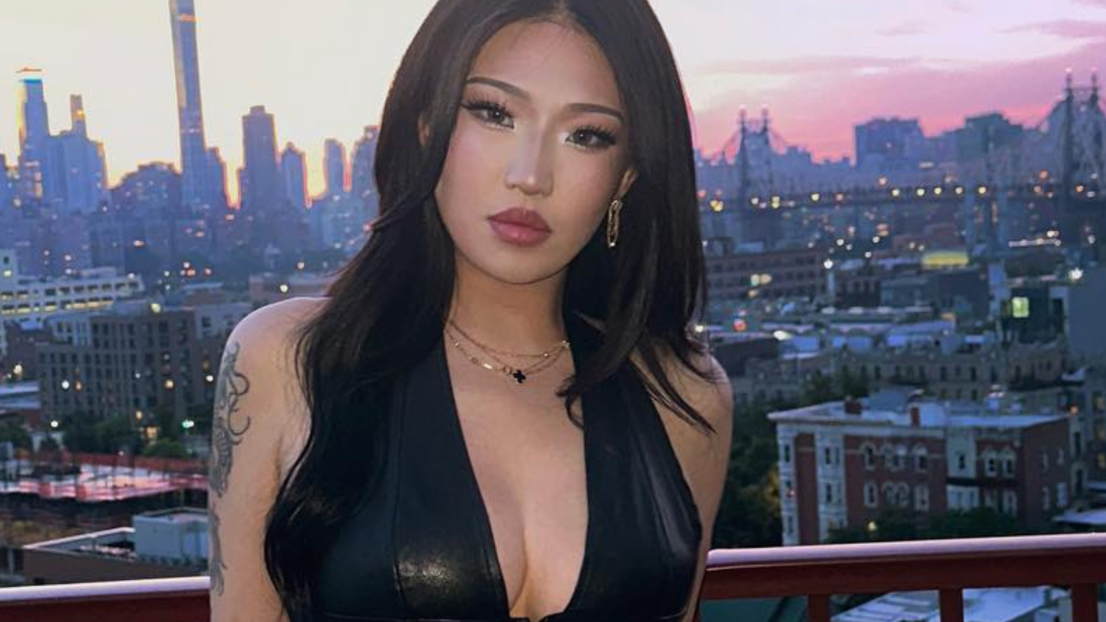 nina-lin-admits-to-stealing-from-target-live-on-twitch-and-refuses-to-apologize-–-dexerto