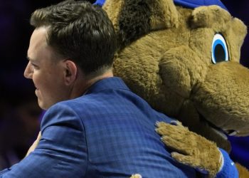 twitter-reactions-to-kentucky’s-loss-to-north-carolina-and-will-stein’s-introduction-to-bbn