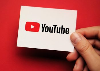 youtube-title-a/b-testing-rolls-out-globally-to-creators-–-search-engine-journal