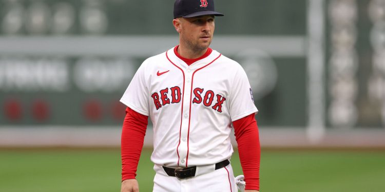 report:-cubs-showing-renewed-interest-in-bregman-|-thescore.com