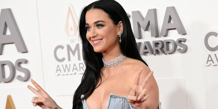 katy-perry-shares-new-photos,-videos-with-justin-trudeau-in-instagram-post-|-kgw.com