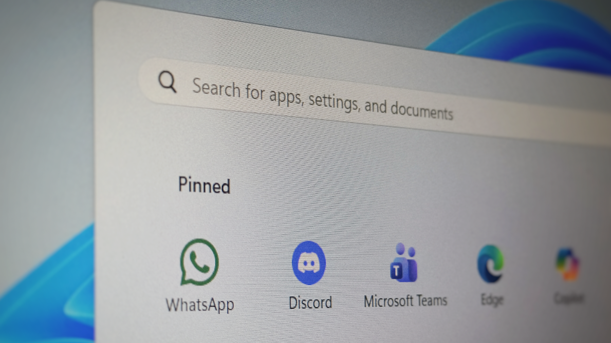 ram-prices-soar,-but-popular-windows-11-apps-are-using-more-ram-due-to-electron,-web-…