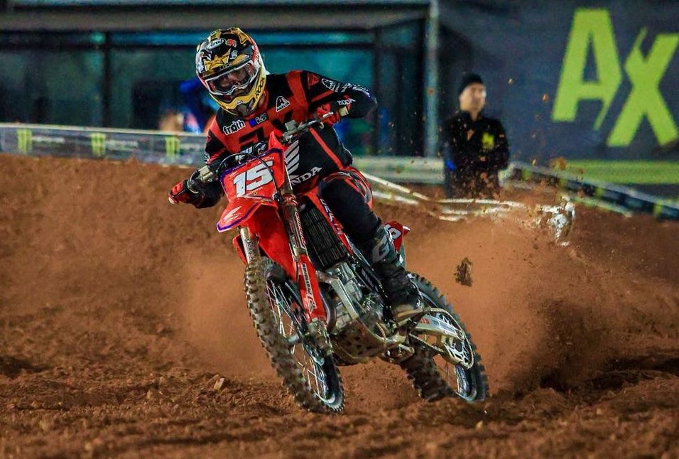 dean-wilson:-riding-at-jeremy-“twitch”-stenberg’s-compound!!-–-mx-vice