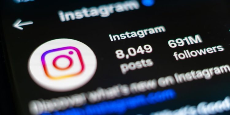 instagram-is-finally-letting-you-control-the-reels-you-see-|-lifehacker