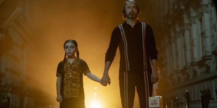 watch-bryan-fuller’s-‘dust-bunny’-today!-–-horrorfuel.com