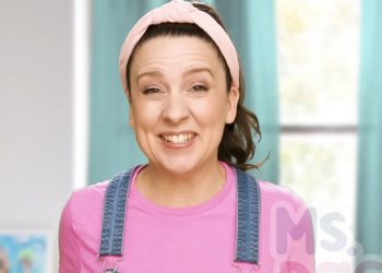 youtube-phenom-ms.-rachel-says-lgbtq+-people-are-welcome-in-her-classroom