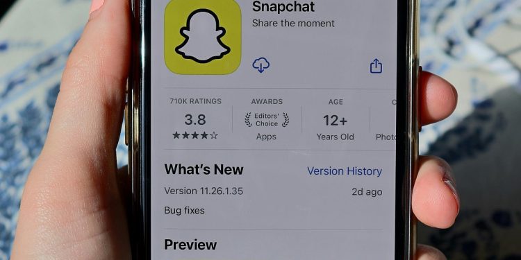 court-ruling:-al-ain-employees-fined-for-snapchat-defamation-–-gulf-news