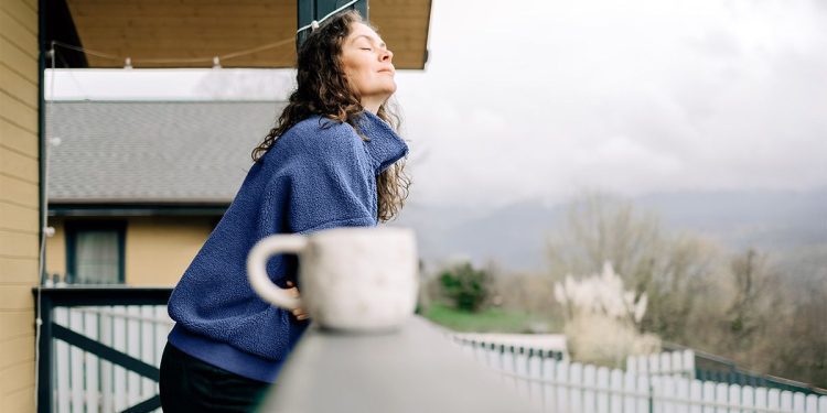 anxiety,-depression:-less-social-media-use-can-improve-symptoms-–-medical-news-today