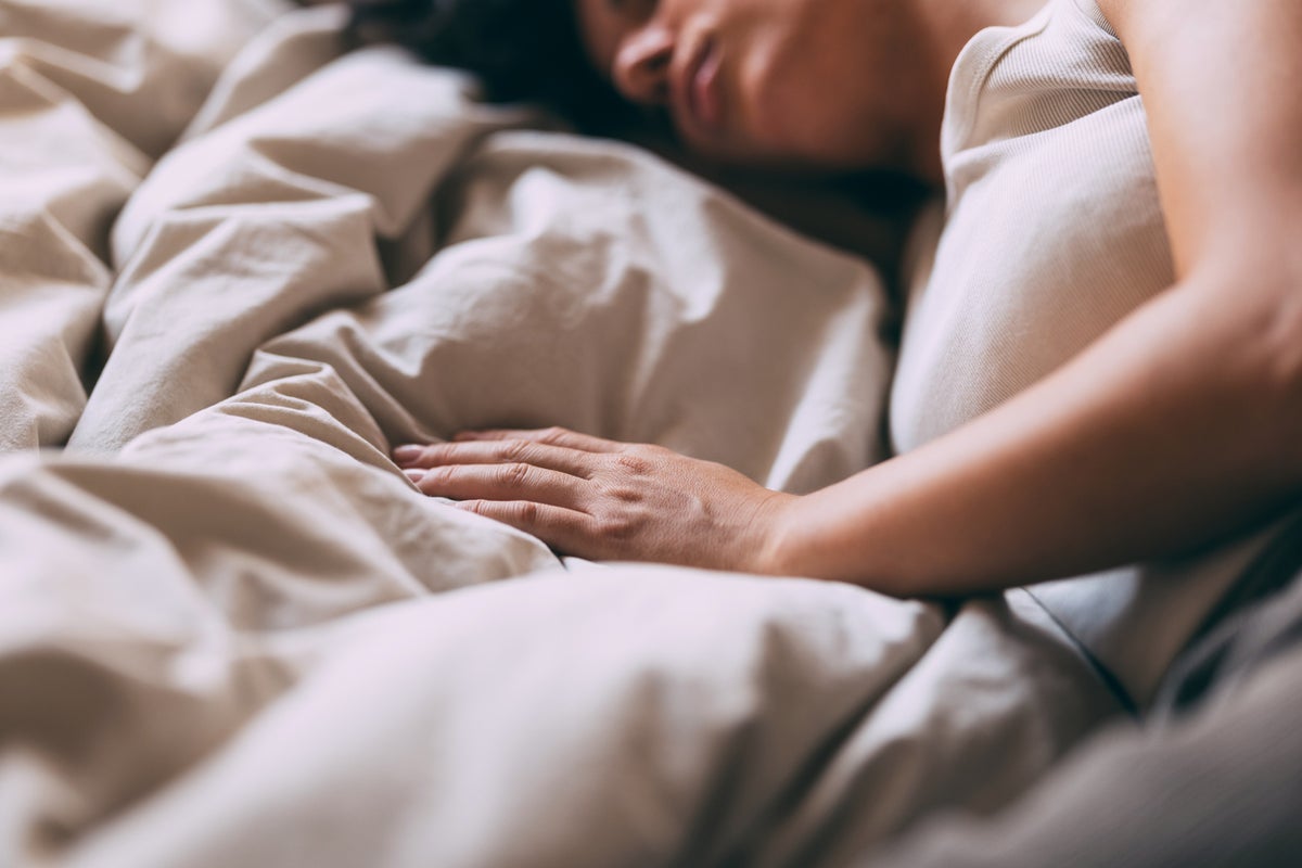 sleep-experts-explain-the-sudden-jerk-you-experience-while-dozing-off-|-the-independent