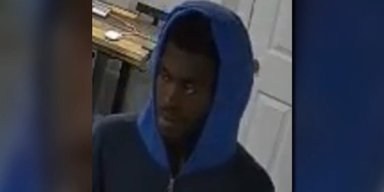 gainesville-police-looking-for-suspect-after-burglarizing-clubhouse-at-spyglass-apartments