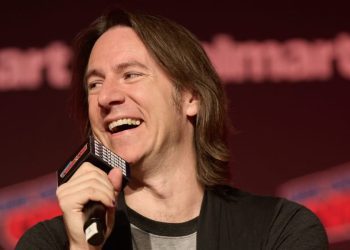 matthew-mercer-steps-back-from-critical-role’s-“dungeons-&-dragons”-twitch-stream-to-…