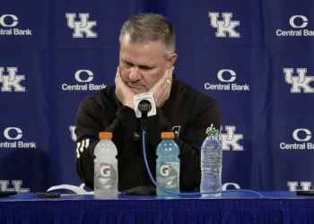 mbb:-coach-jans-–-kentucky-postgame-–-vimeo
