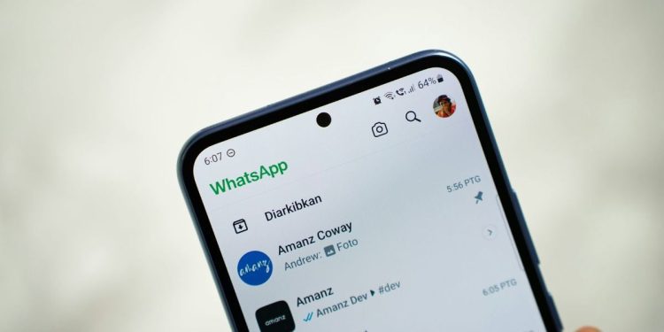 whatsapp-adds-new-status-privacy-check-for-who-can-see-your-updates