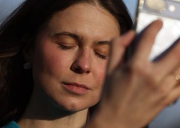 no-instagram,-netflix-or-youtube:-can-i-survive-a-four-week-digital-detox?-–-the-irish-times