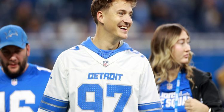 who-is-tyler-blevins?-all-about-twitch-star-as-he-announced-first-pregnancy-with-wife-jessica
