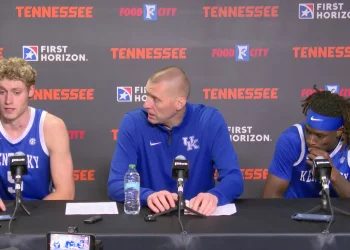 mbb:-coach-pope,-aberdeen,-and-chandler-–-tennessee-postgame-on-vimeo