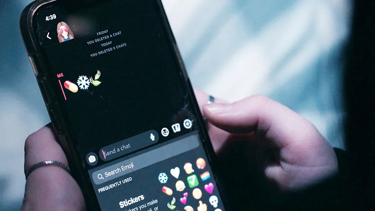 experts-issue-warning-after-7-year-old-sexually-exploited-on-snapchat