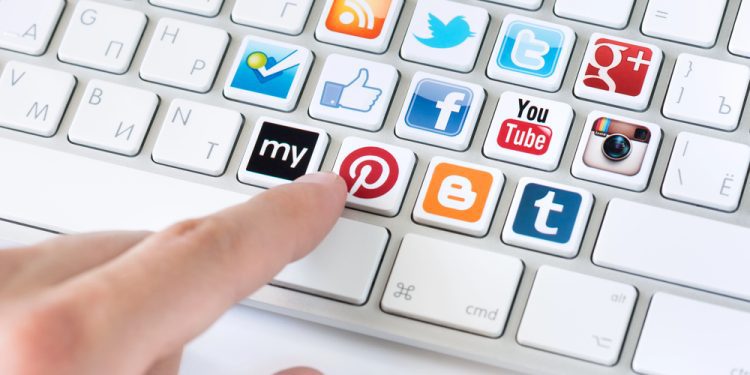 how-social-media-is-reshaping-gen-z’s-online-car-buying-experience-–-auto-service-world