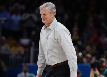 ncaa-president-charlie-baker-is-a-twitter-reply-guy-–-front-office-sports